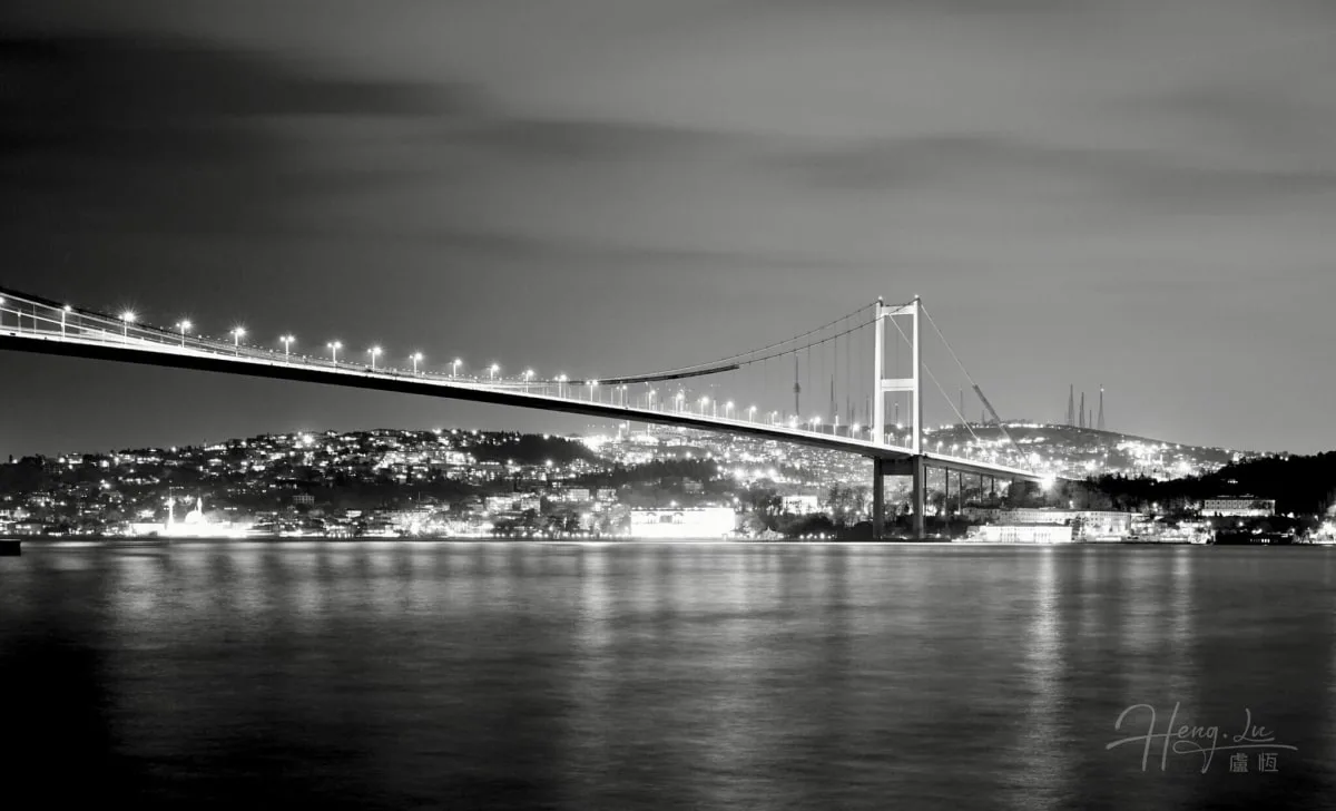 Bridge and city network path photographed by Heng Lu
